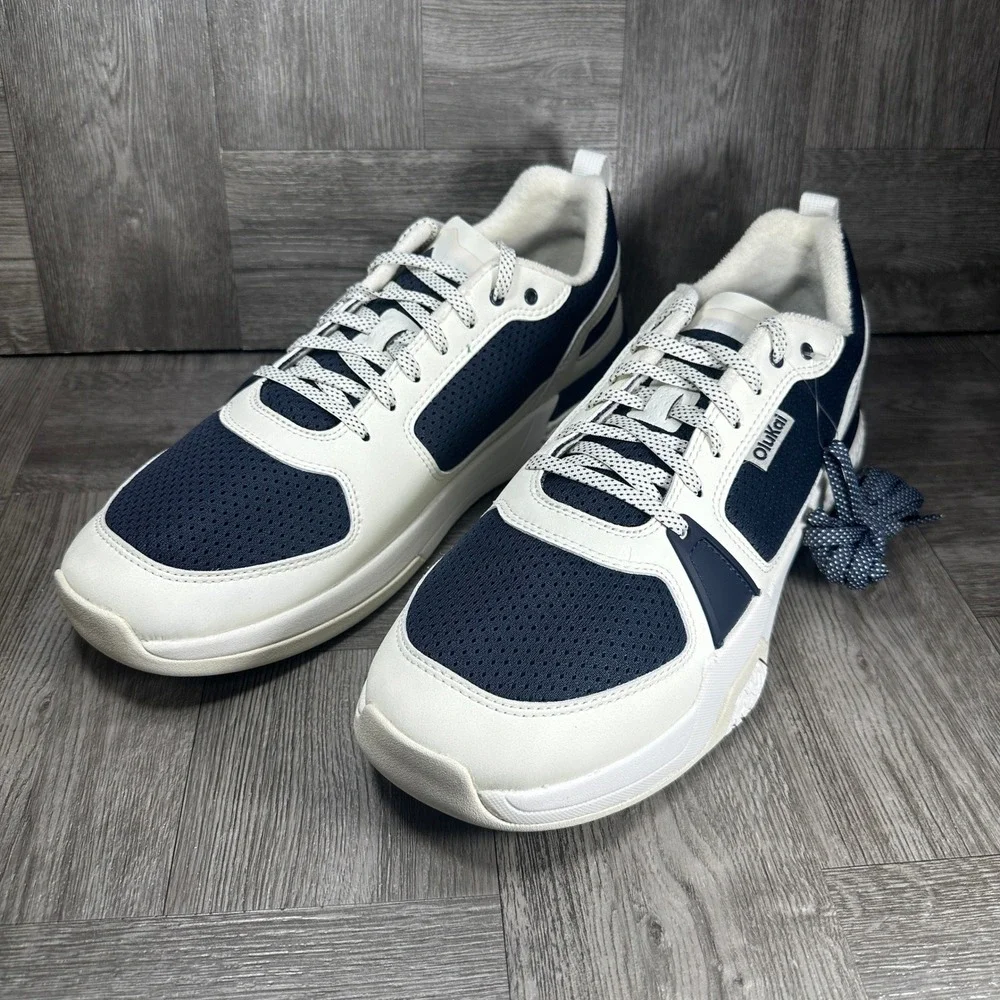 OluKai Anau Sneakers Mens 10.5 Navy White Mesh Athletic Casual NEW